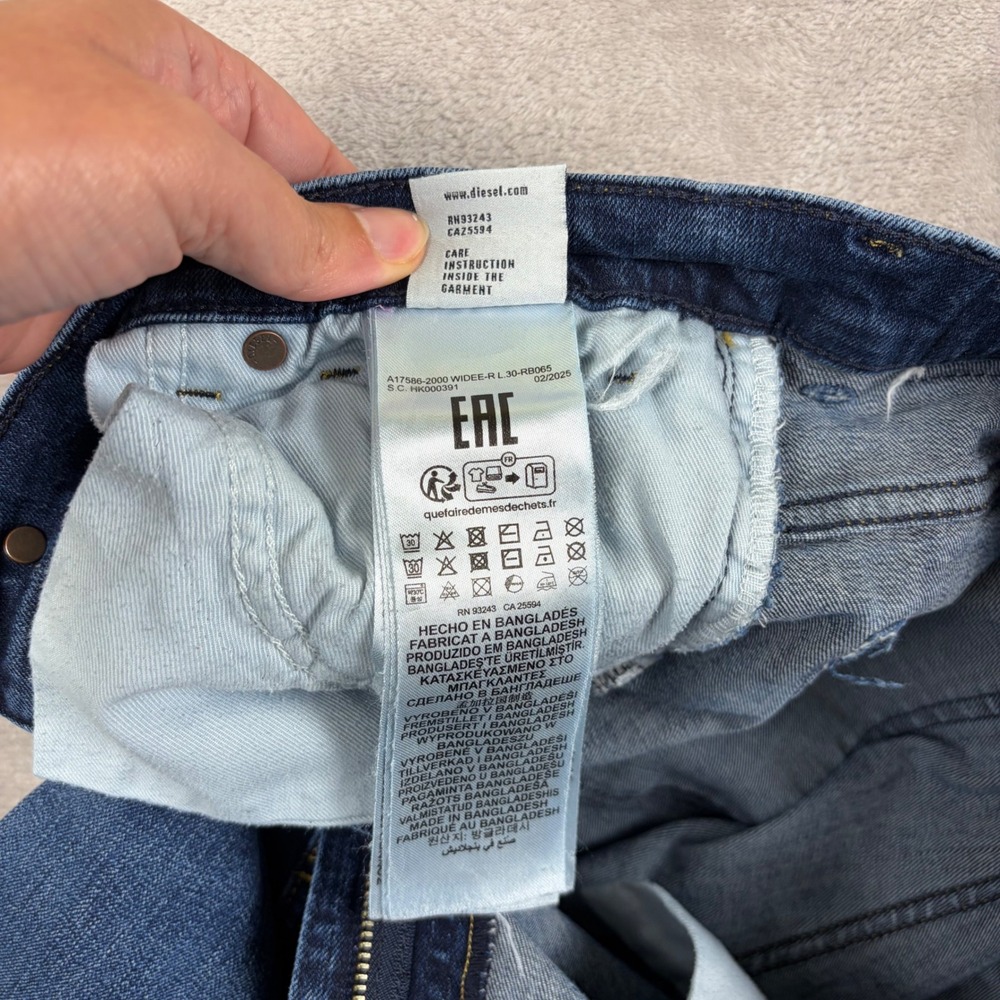 Diesel Jeans Widee R Womens 31 Wide Leg Relaxed Blue Denim Jeans High Rise RB065 - Picture 15 of 16
